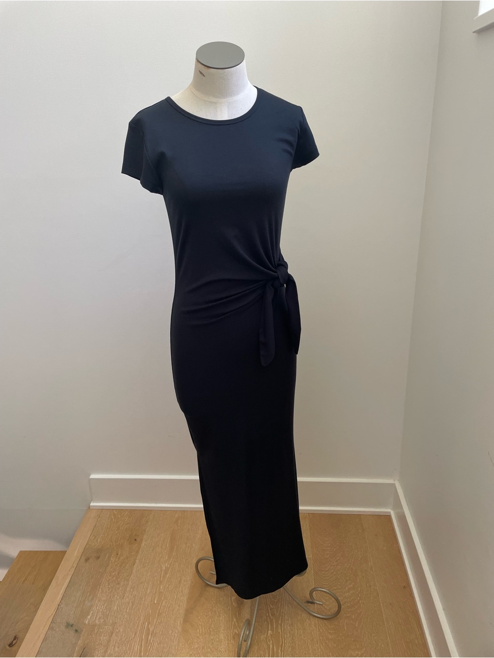 Wilfred Black Tie-Side Midi Dress